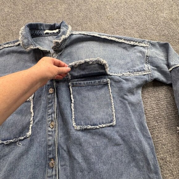 VTG Veveret Shirt Shaket Womens S Blue Demin Frayed Edges‎ Silver Studded Y2K - Picture 6 of 16